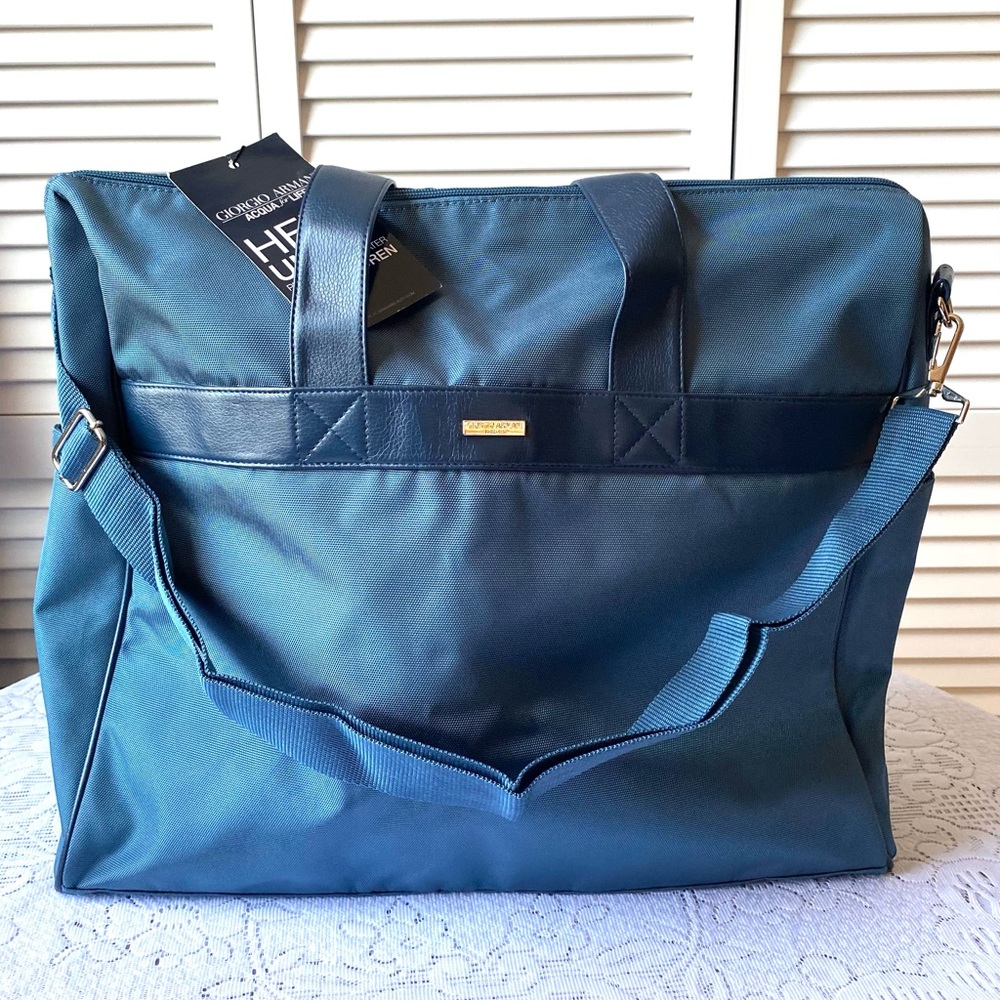 Giorgio Armani   Travel  Tote bag NWT